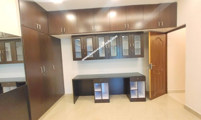 3 BHK Flat for Sale in Palavakkam